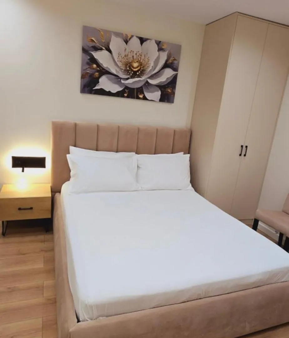 Arkle 2 Apartments Tirana 0*,  Albania